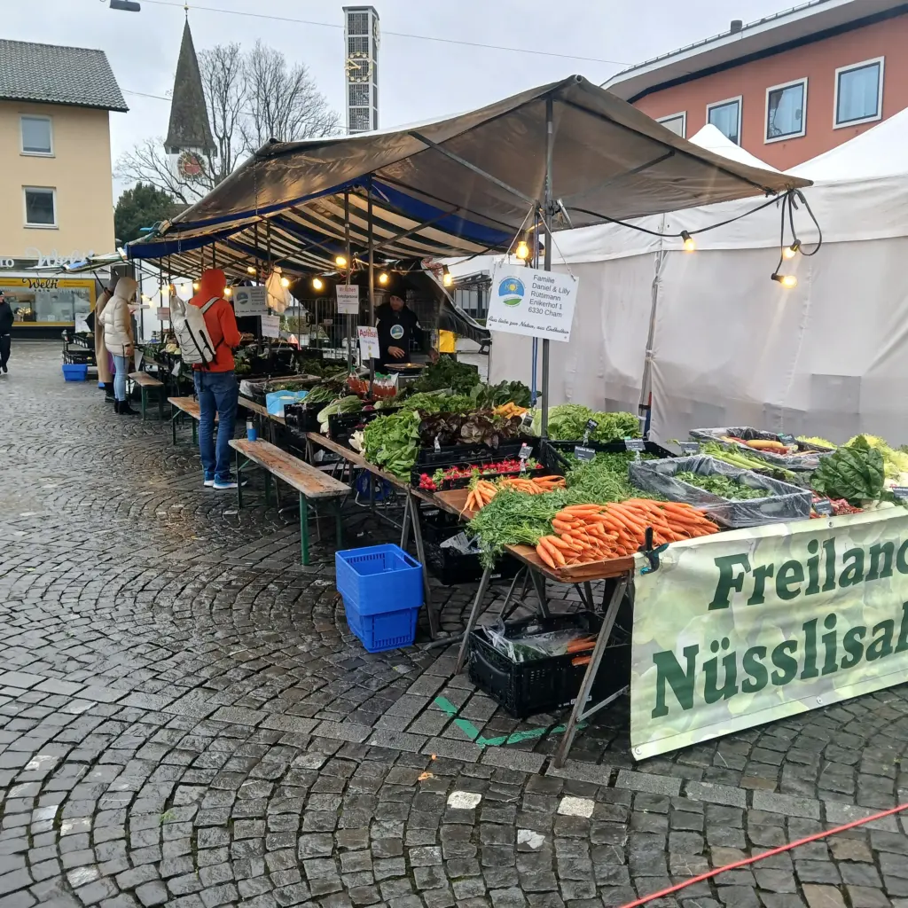 Bauernhof & Hofladen Enikerhof auf dem Wochenmarkt in Altstetten
